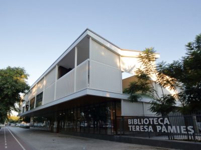 Biblioteca Teresa Pàmies